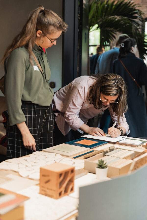 Demasure The HUB TI 2025 web020